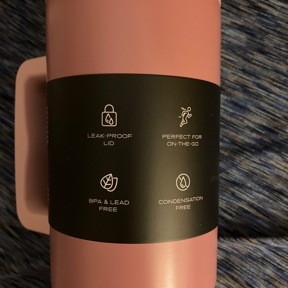 Limited Edition Steve Madden Tumbker nwt 40oz - Picture 3 of 5